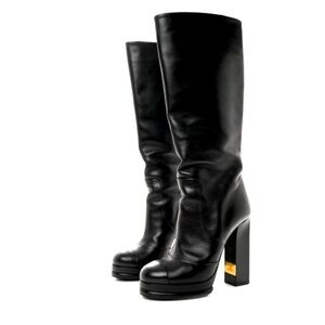 CHANEL 
Calfskin Knee High Boots EU 39 C Black